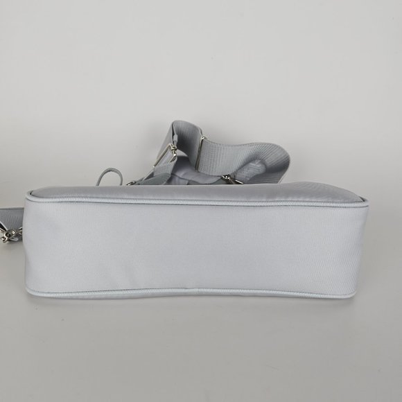 Prada Nylon 2005 Re-Edition Fiordaliso Blue Crossbody Bag - Picture 6 of 7